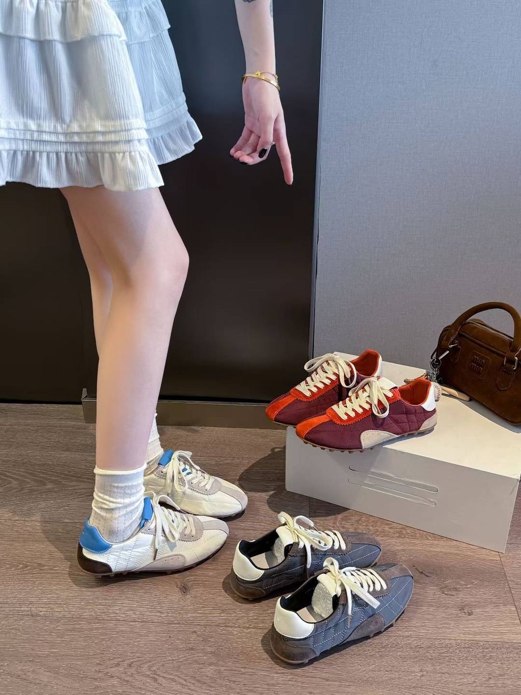 560916d688ae5429b96c77a2afa40260