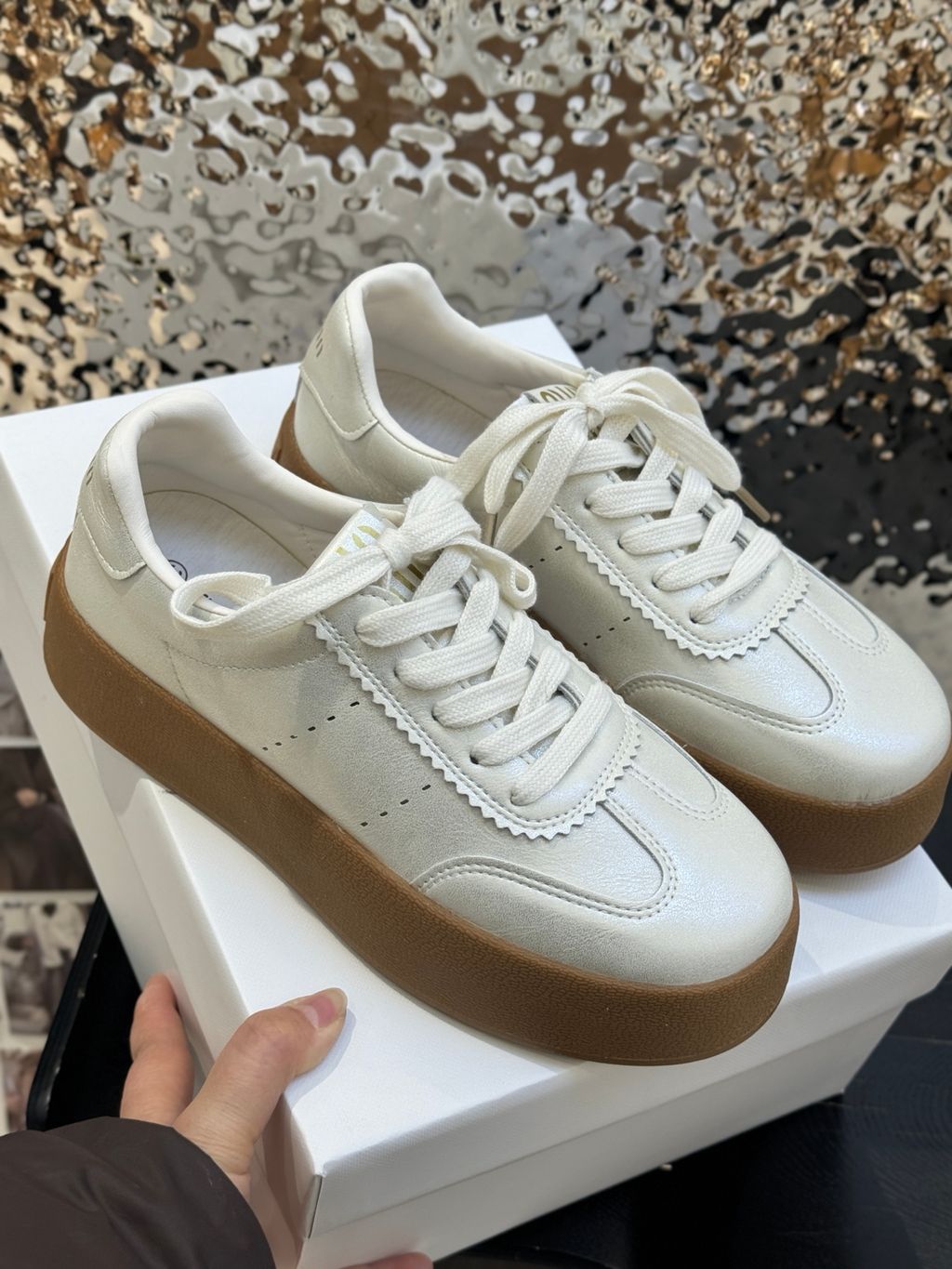 864bdf2a6a680b87048ea7e144d32f90