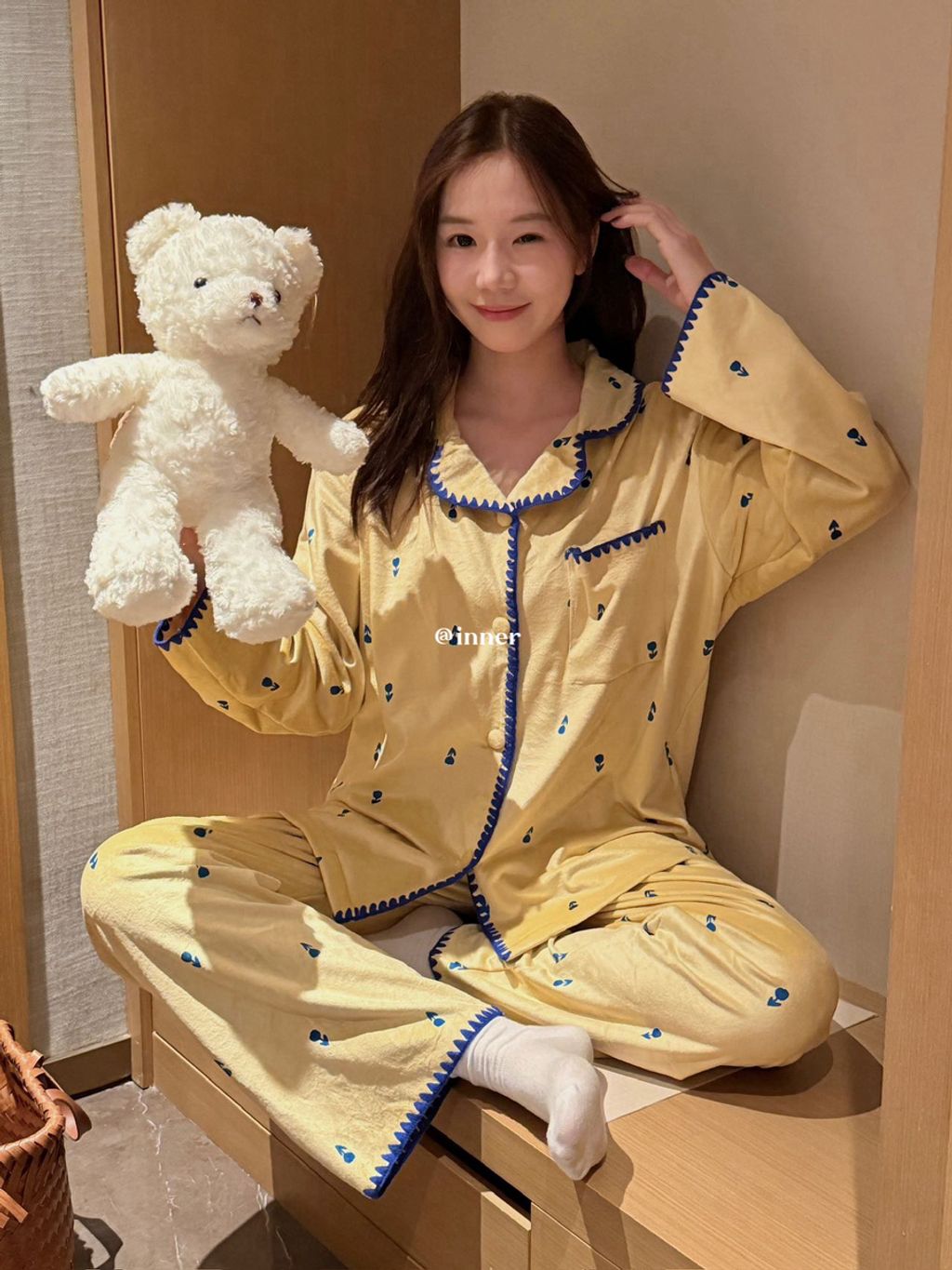 40f370150c3aae689666d23d826af94d