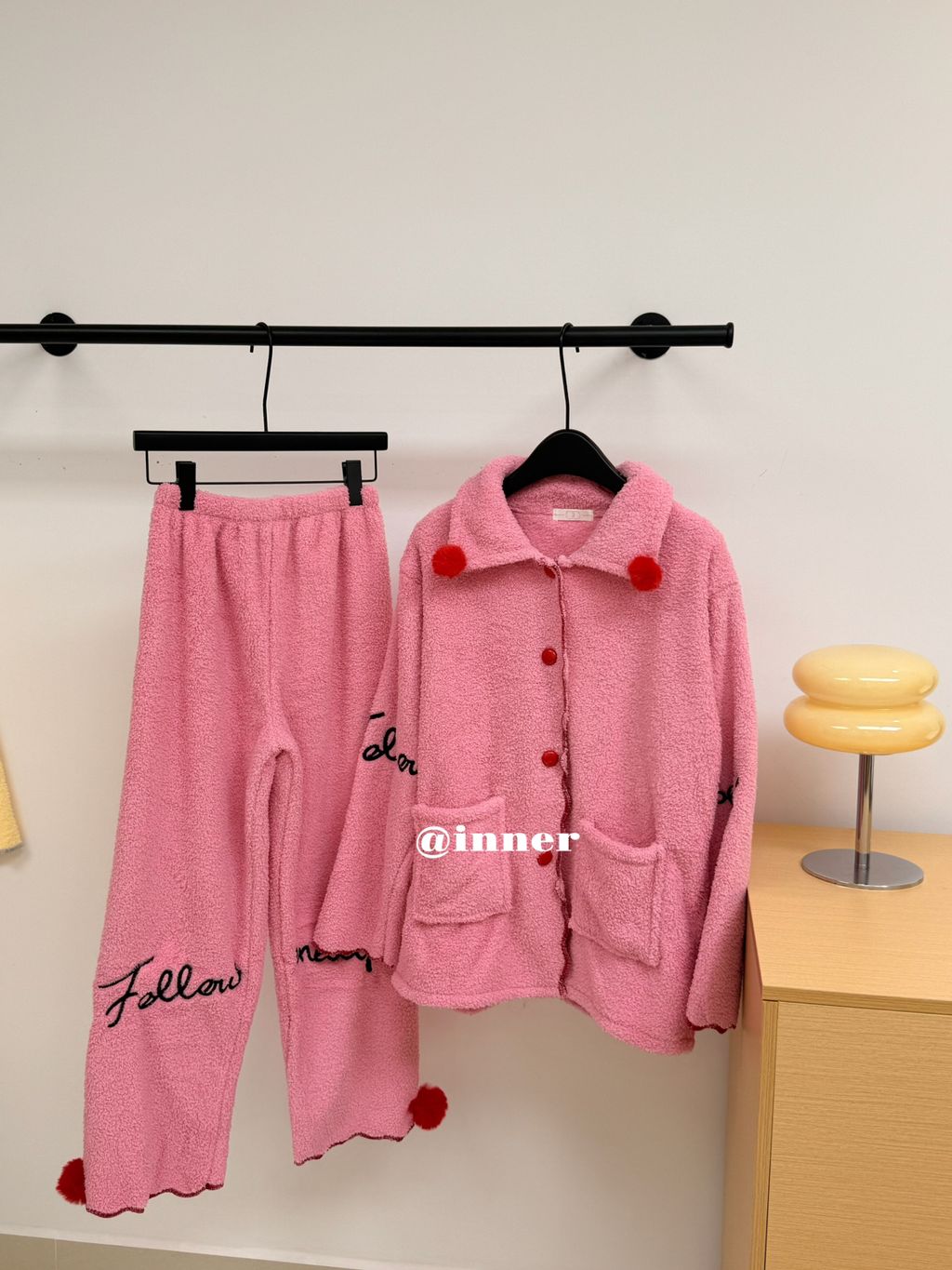 2ba9a8a1ef592d9b9b79683912e45448