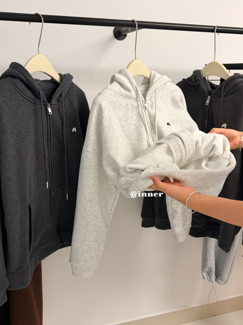 c1b1090b6d684a169836bf9f7a84fa00