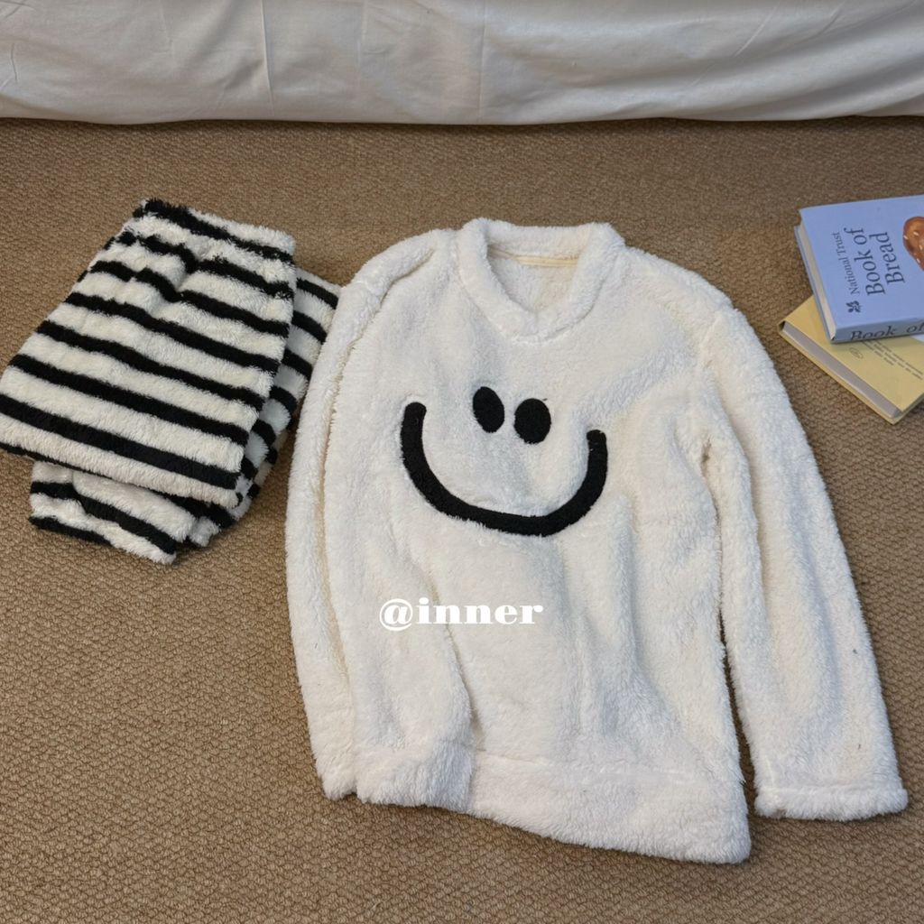 2776bbbd7f4379381a4b24bbbe49d595