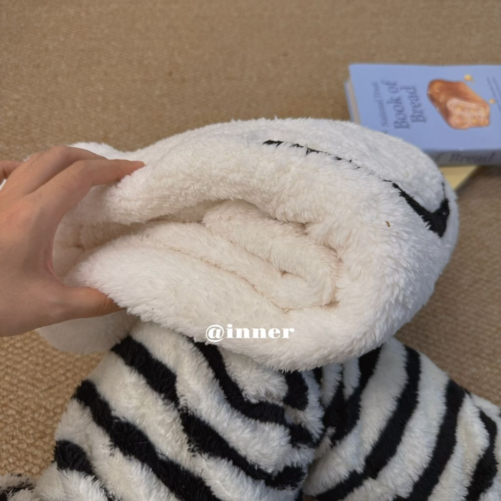 8ac1053780314b78f6c35d7259abe51a