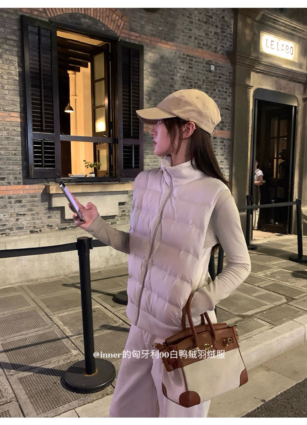 2b6c8be82563dd98857f80b924a73eef