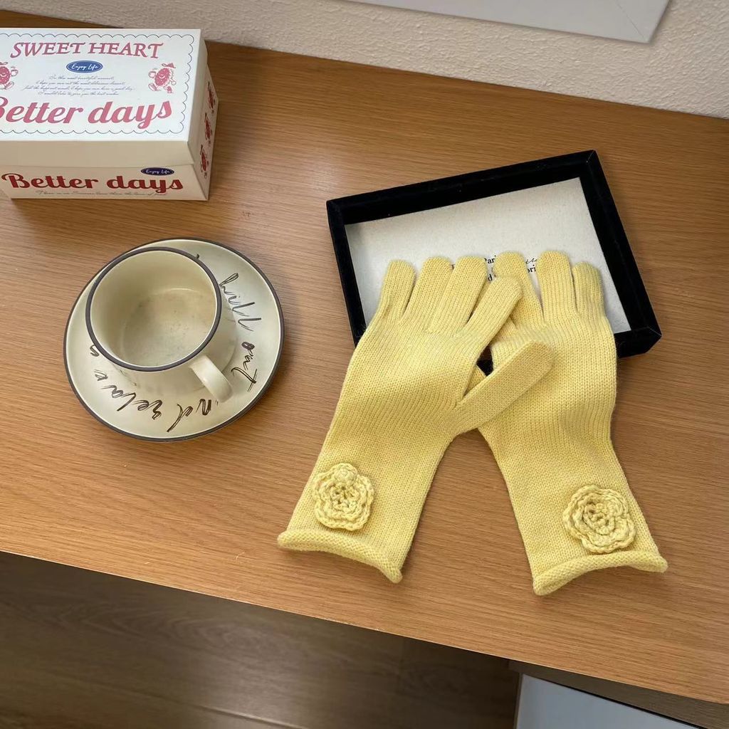 9d7e8fc59d184add0703b9e27a1a6498