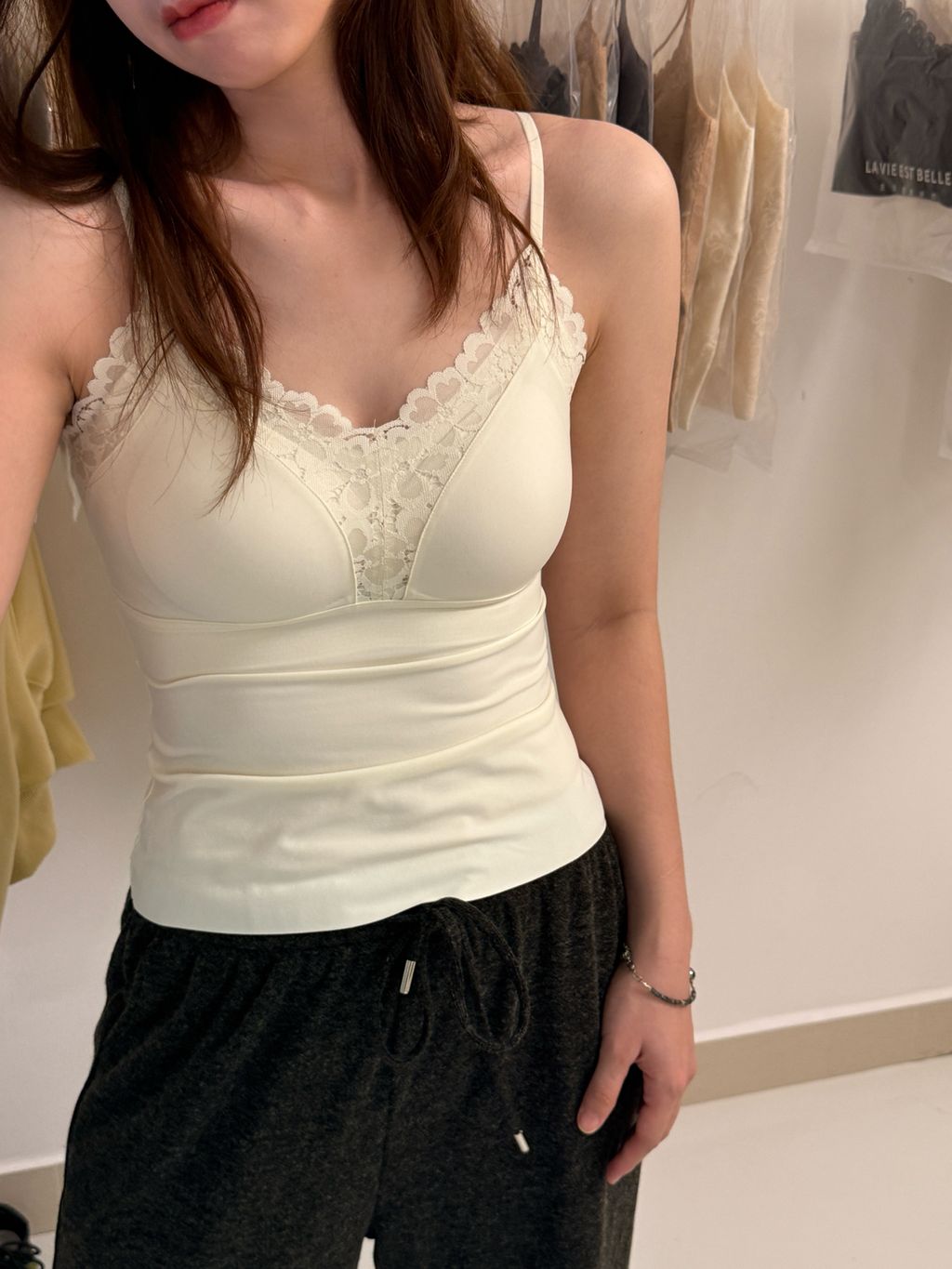 56d06dc518c9a58aa3998c2dcb731cbe