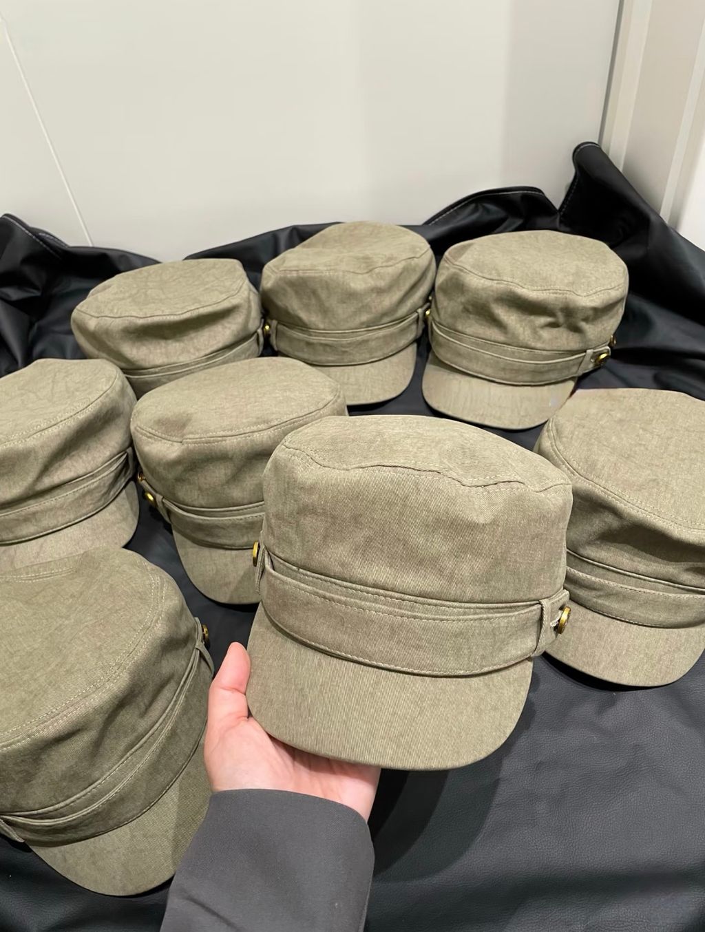 2691300948f672be387256b2a1aaf1a9