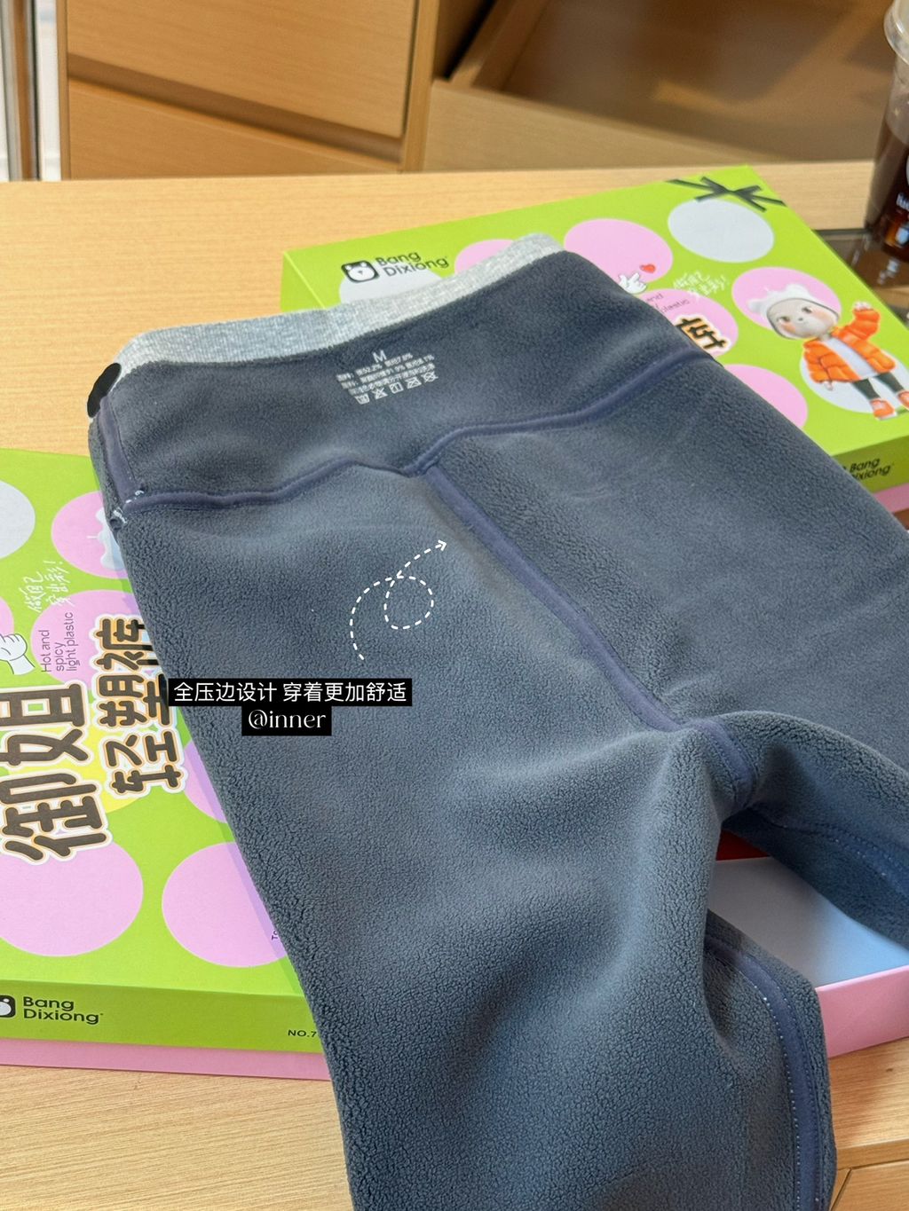 aa944984bdfff0c62de3f7979e74bffd