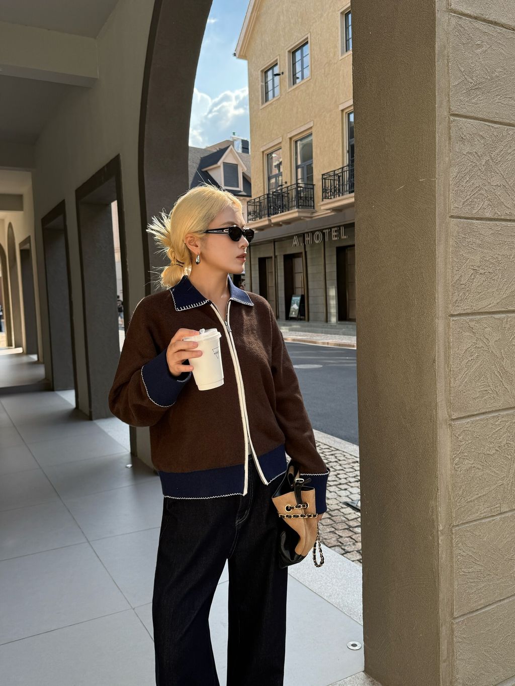 2bc2a85cf91447bfca6563b03ab30e3b