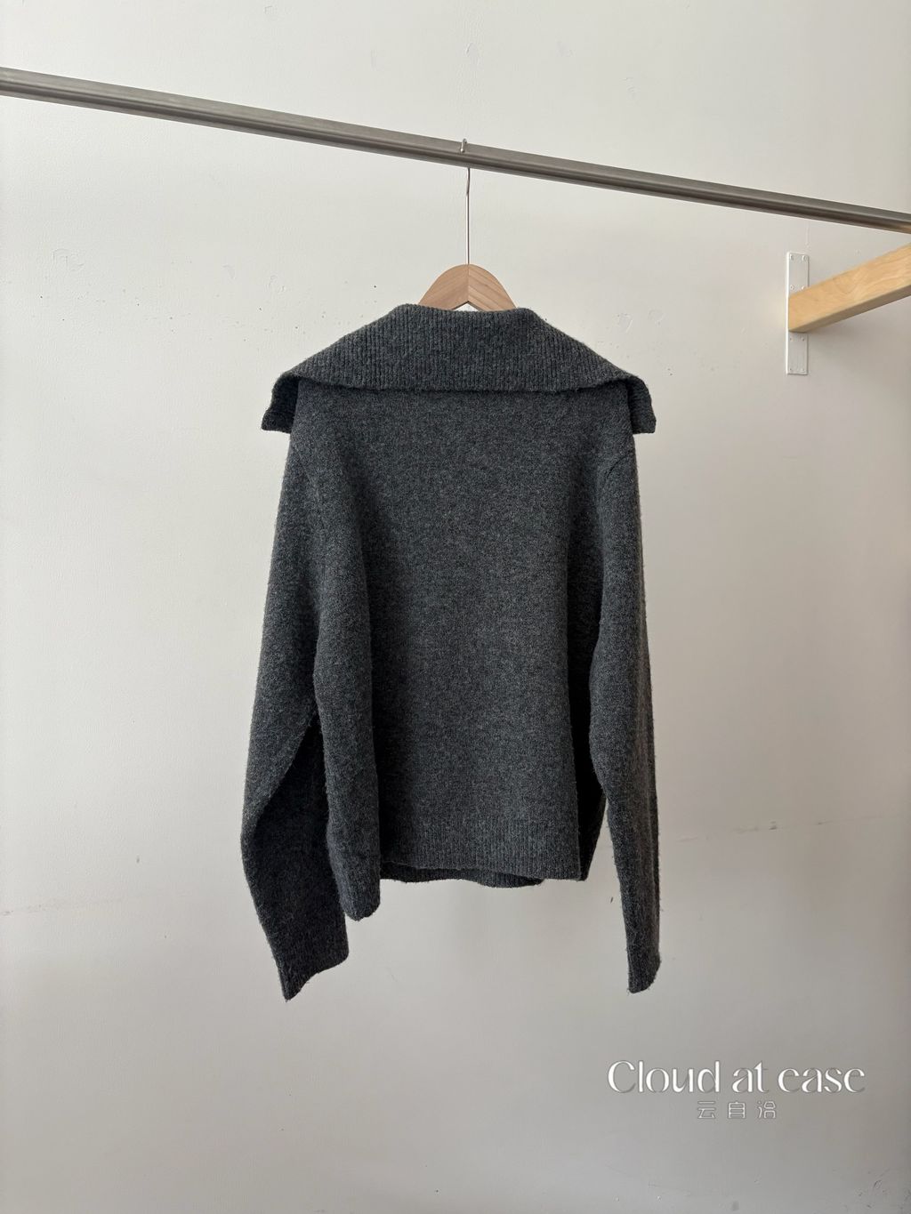 b1e36859d5c84c99bb0dd549f6e048b8