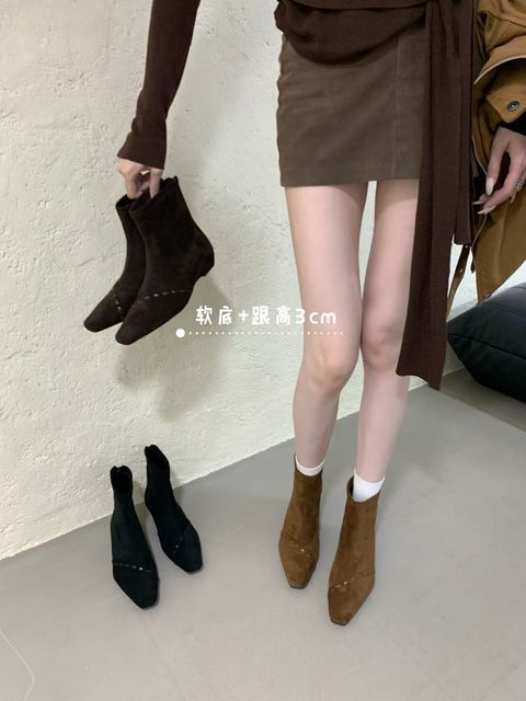 98cd2f15672aef3c9f314d7b9eb79dc4