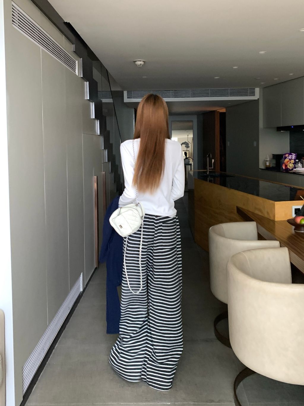 85de6afcfb22a61514ca6474e9b762e8