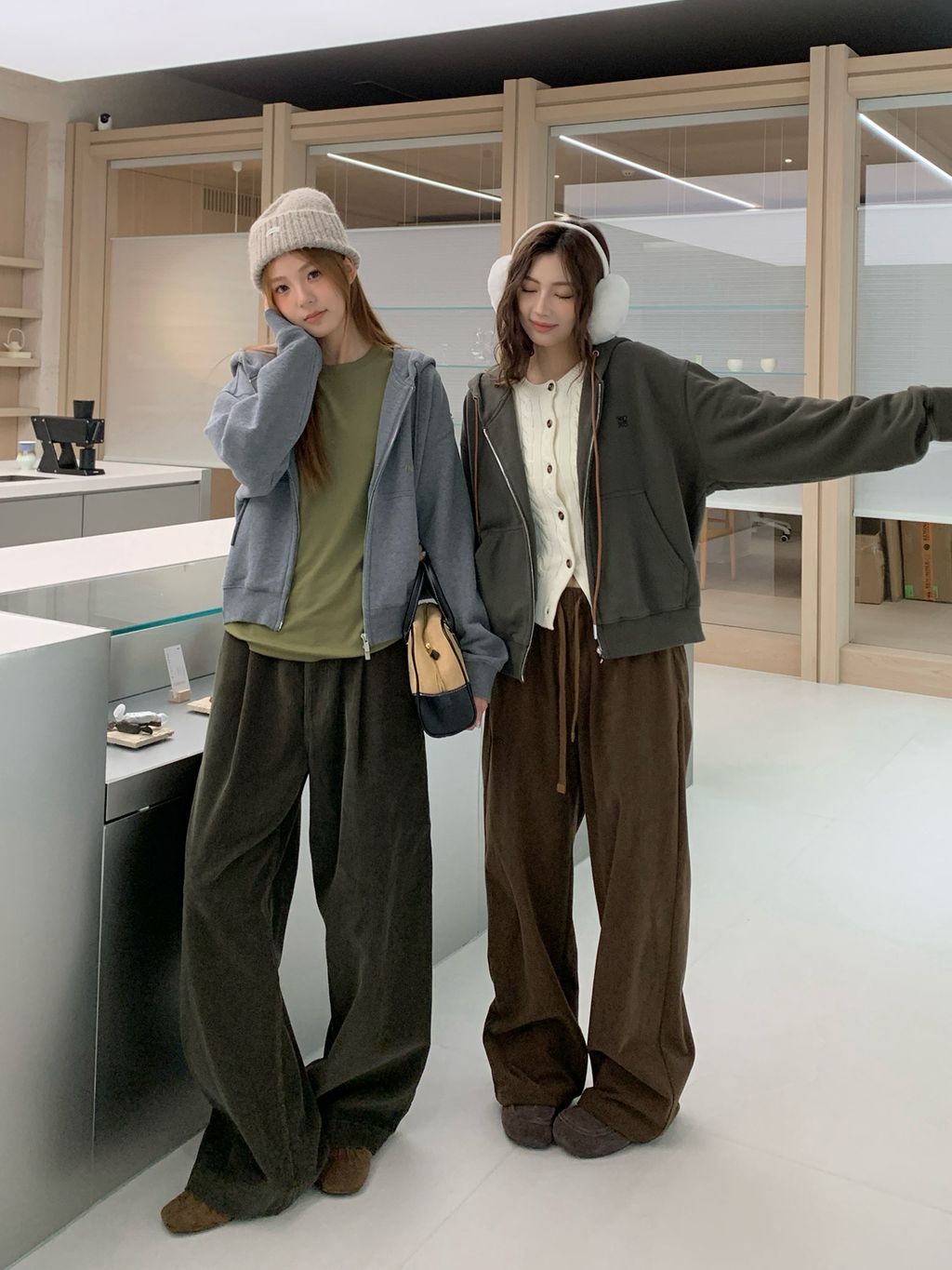 22222aa7d6920a05bd8bc763569c63f9