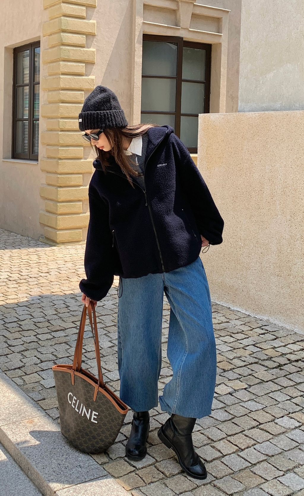 c56792b31a86bf4715d380e2e78dc3b7