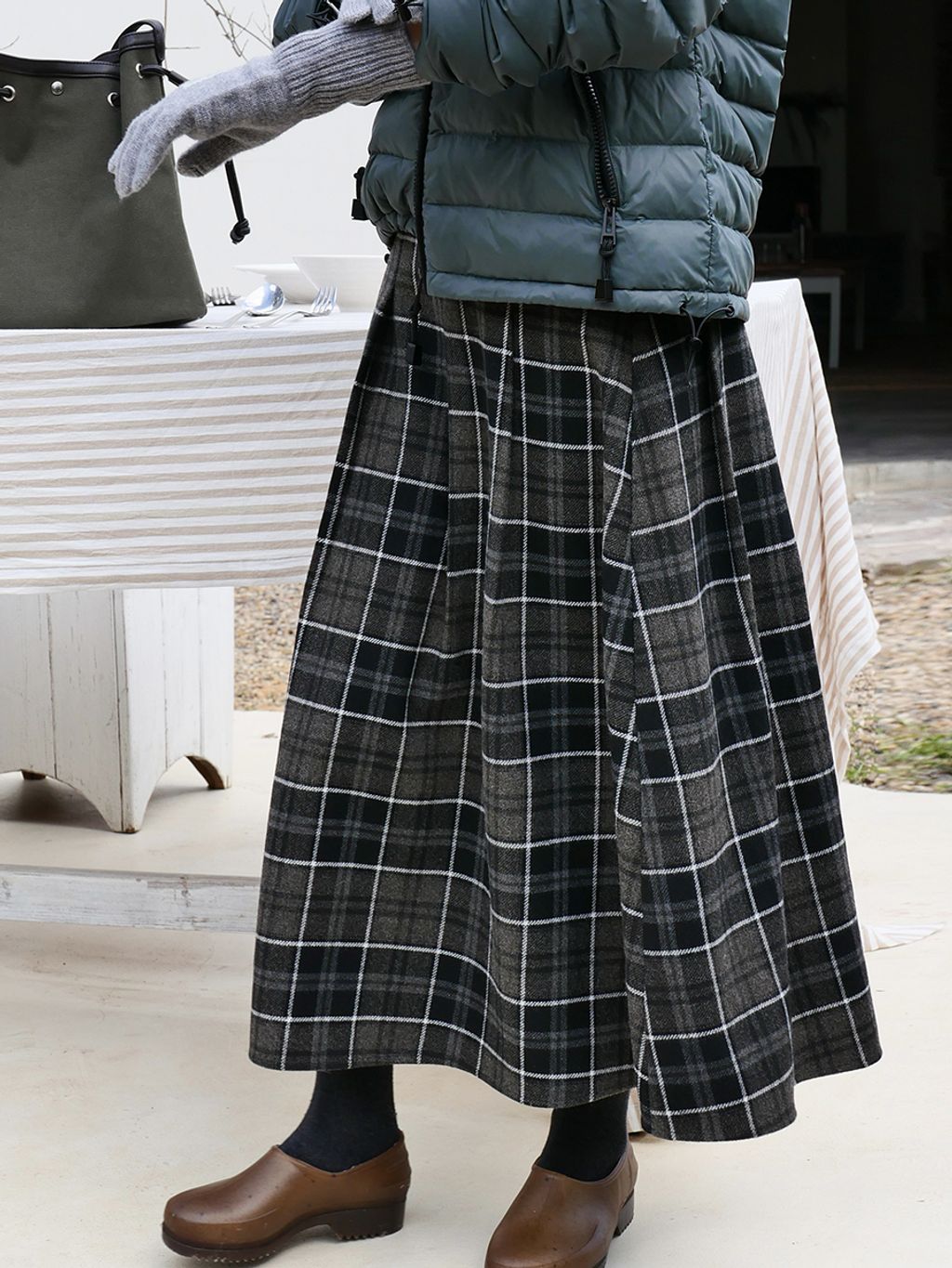 c049446737df60b4e3ae0c0cbbe9065c