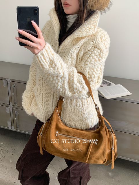 629e73fe7c8e44be0d446f85b4fd72d5