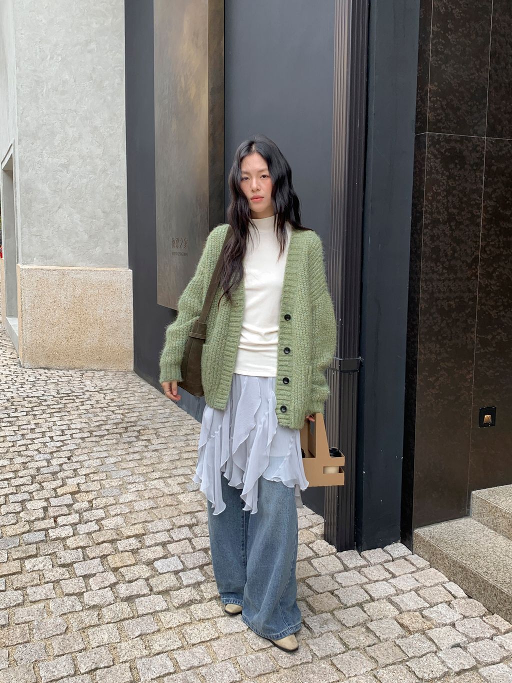 156b1dc653bbdf94391e43c936e65812