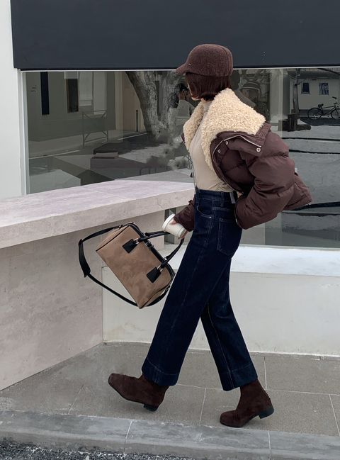 d386f2e5587bc1d2fb67ffac3a4e33a6