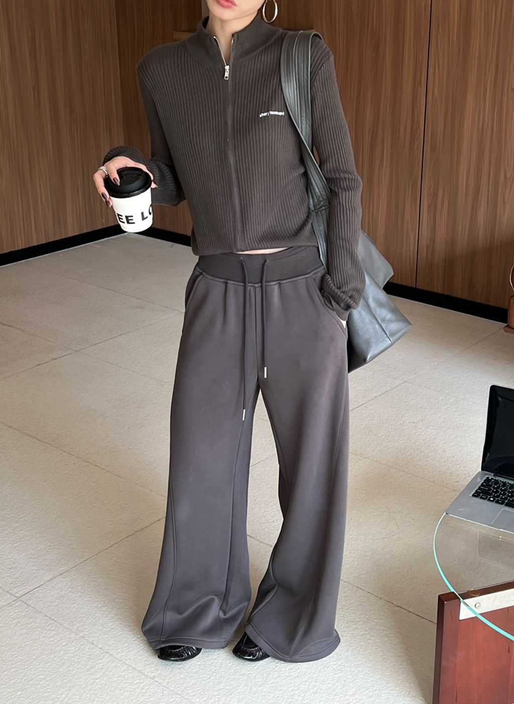 abd8fd9b7d4987f272e8857adf0eb3e8