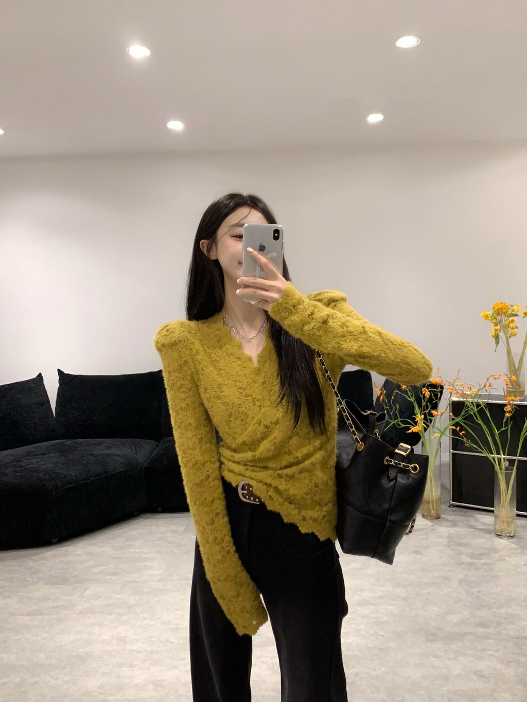 b8b477435e69fc3272379b5ae4cbb169