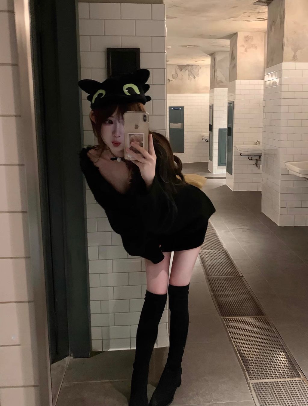 5a4ca2a449681b831f5ff3498d672156