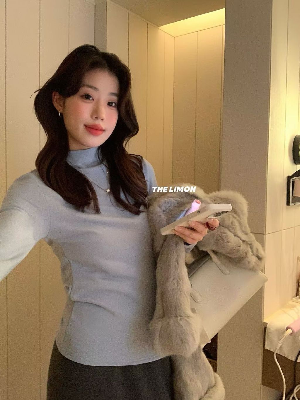 0516a833355d432a43a6b104374d48ef