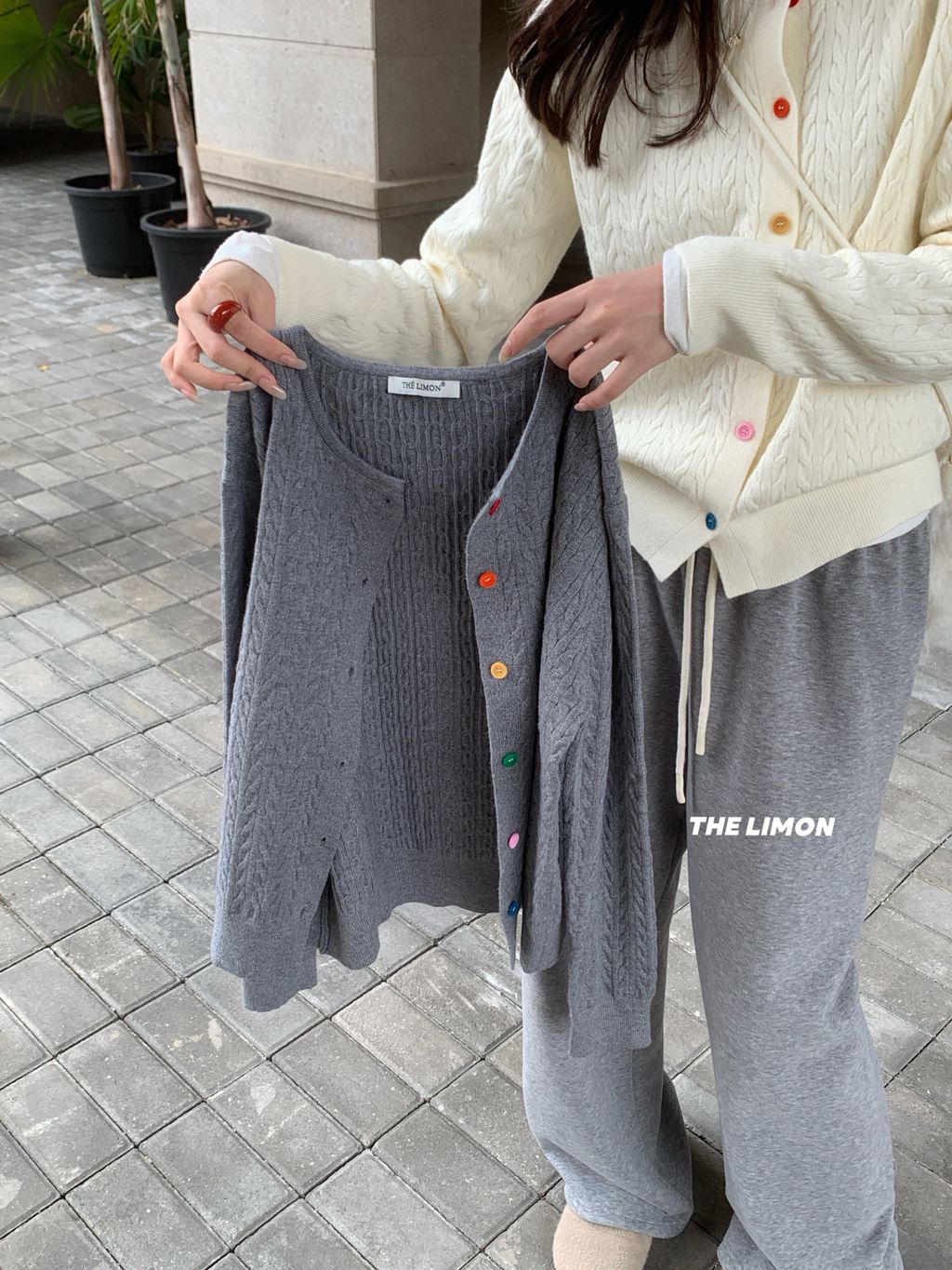 2179b27fff4f7f843577d368ab5358f6