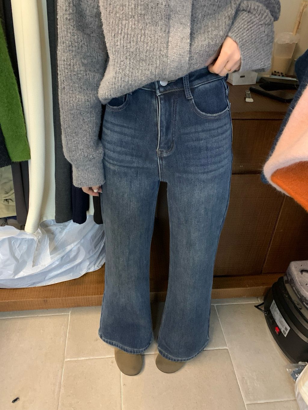 9305837d77aa46d372ce82a0e49abe17