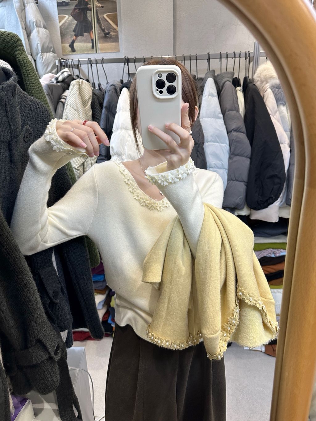 06f32b0a2cb332bbe8fe8a39ed32113a