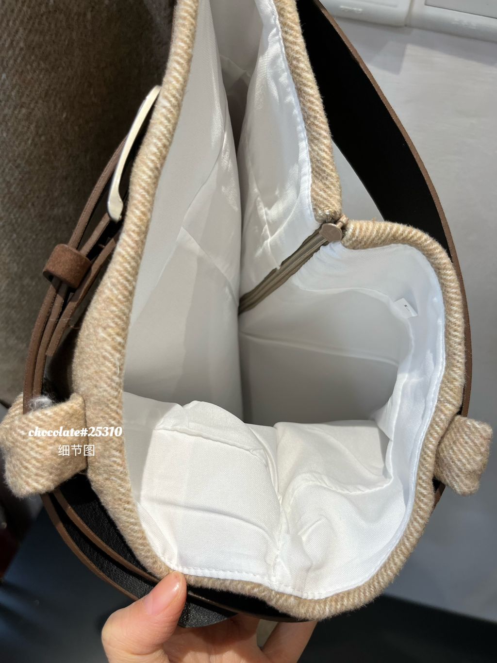 e202fadc0cfe18b614de7bc623cf3b37