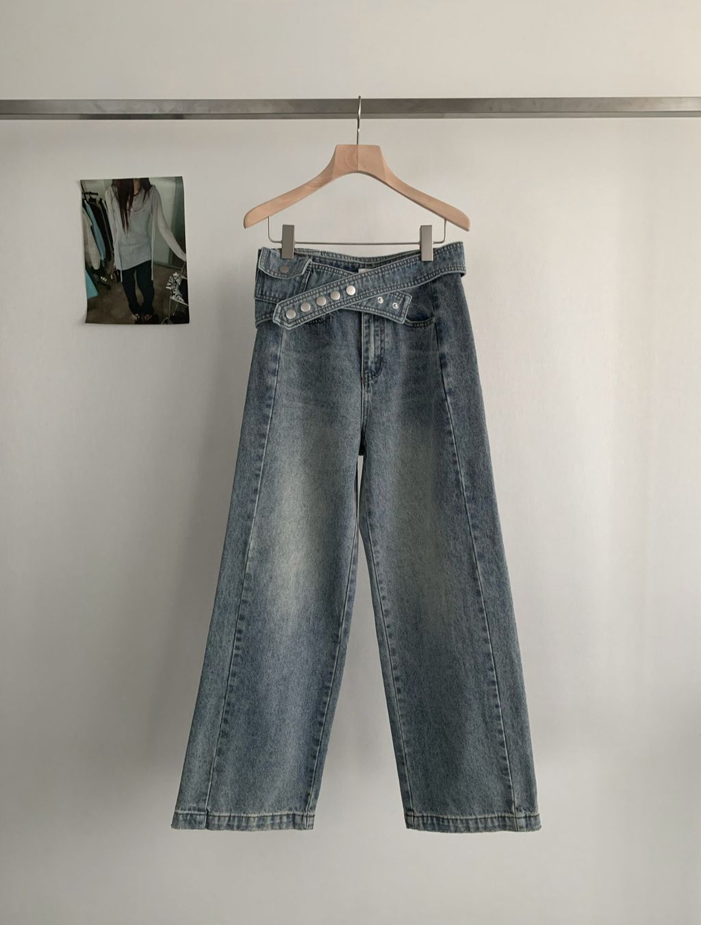 fb056651f83d74b80e044f3ef4b03f57