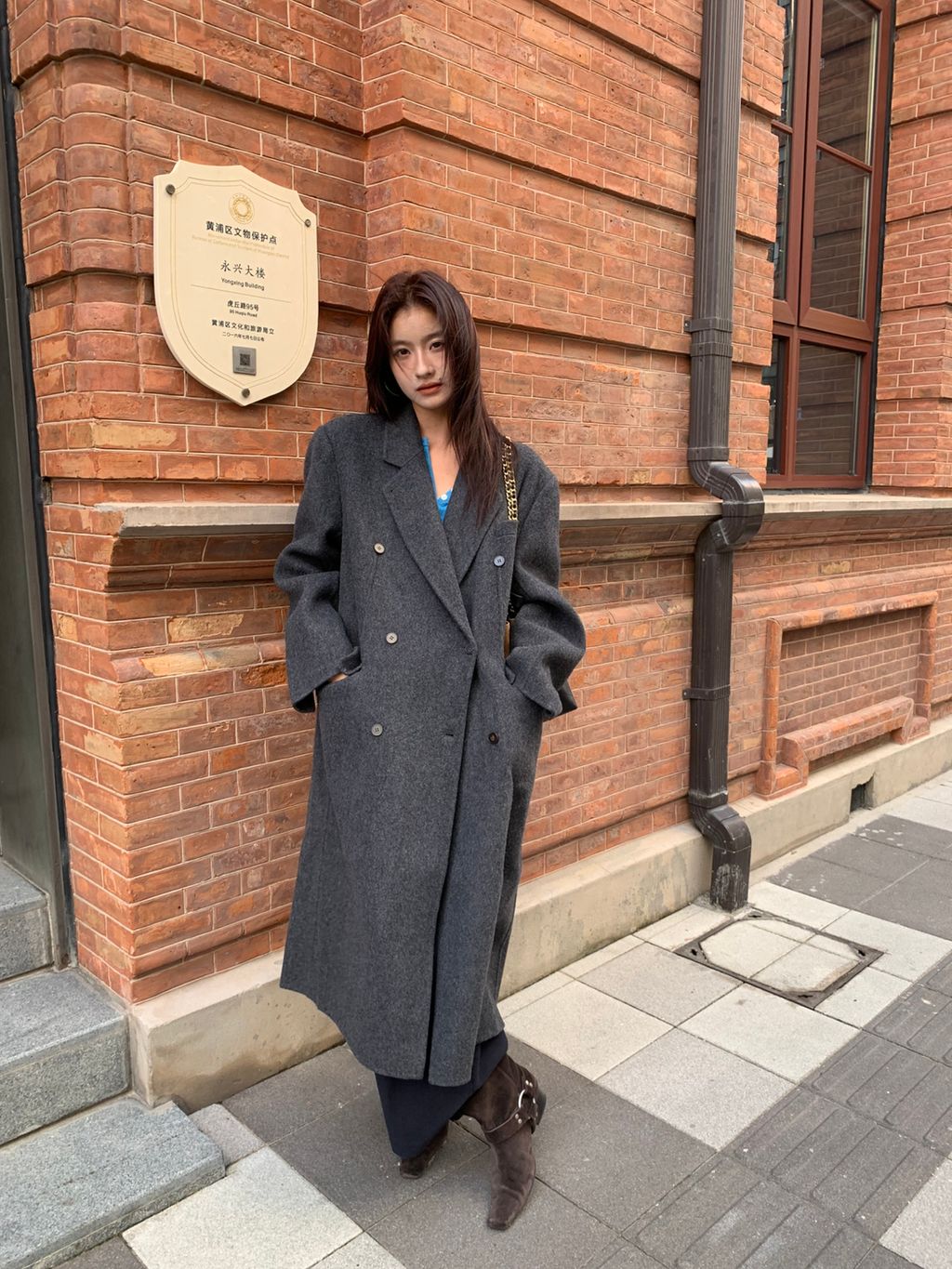 606916d05213a54420f186d42ca60327