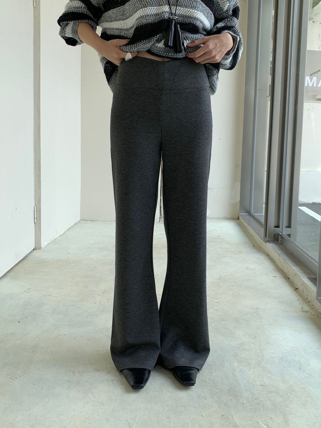 23b8bd41452298360cf26537f7587678