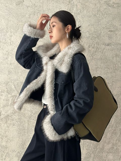 85559b60c5ff30adf12e96d73c79ff01