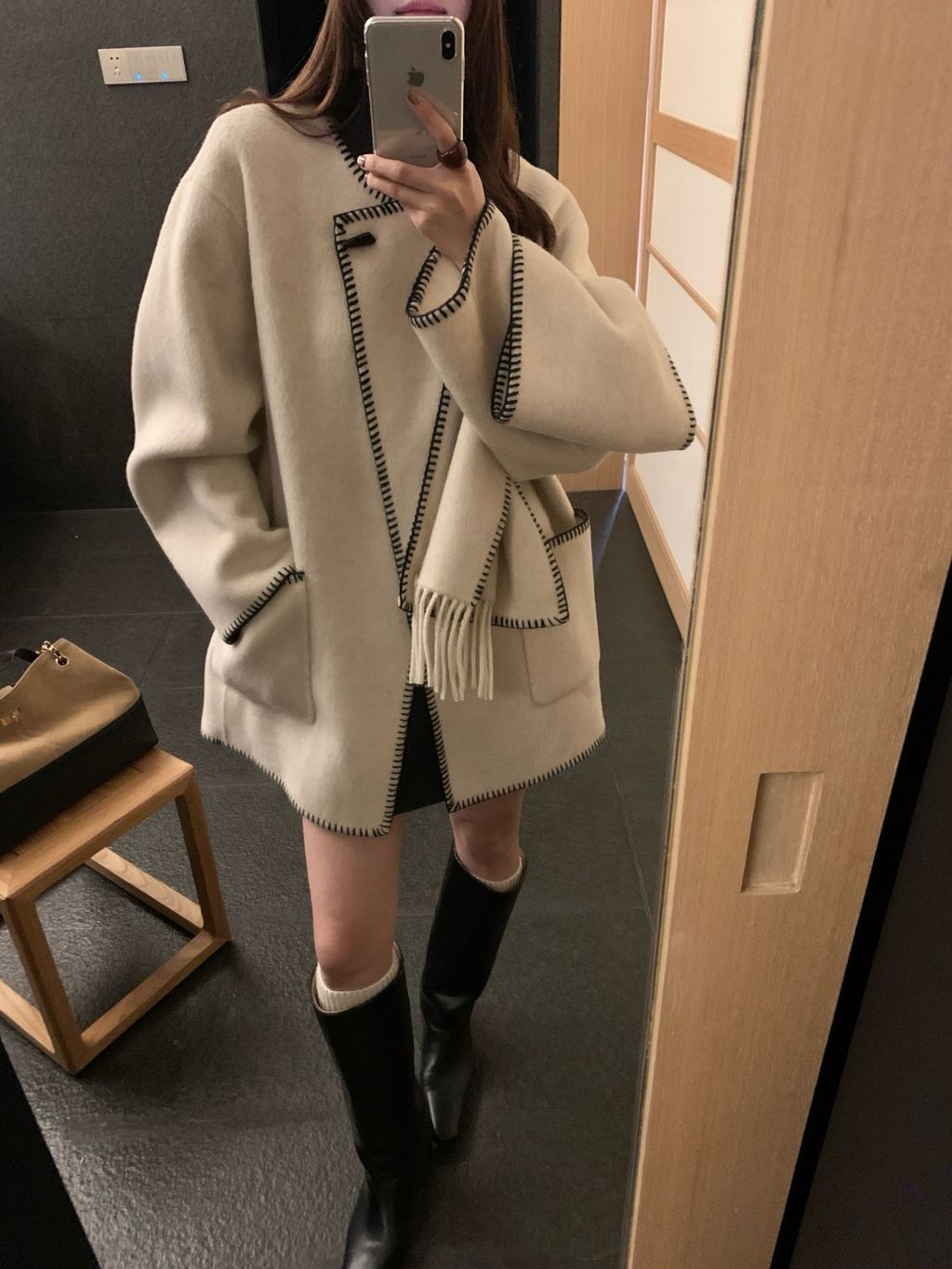 5fc199fefb631a2d651e994377b53301