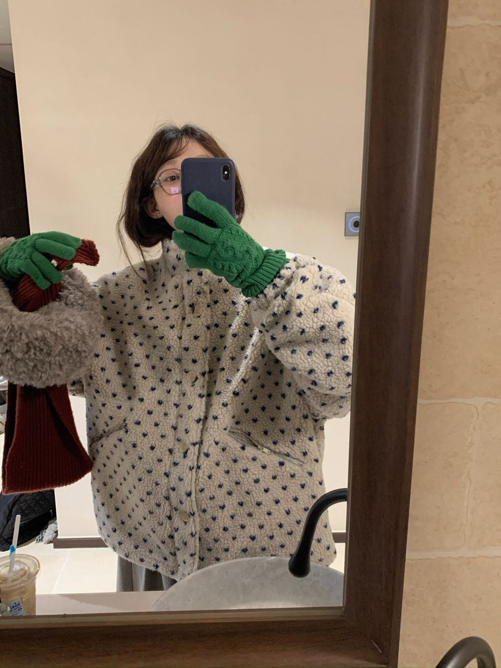 41a88ae14b0adba6a3b0c5340b337a8a