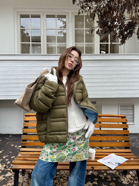 f1f2f0d0a7123d8a6124826326d497d9