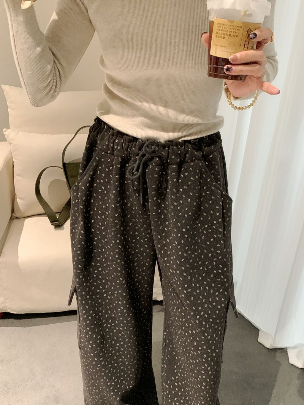 52078ec1a8a2cab723ad6d837f982d54