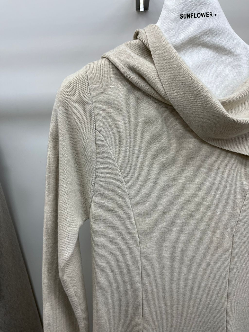 6cfea0ea9473b422b095924b2fb3fade