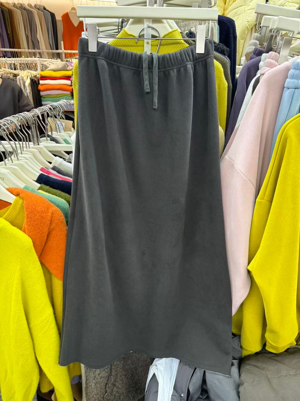 97b6798304efb18272550f6a2b6ed4b9