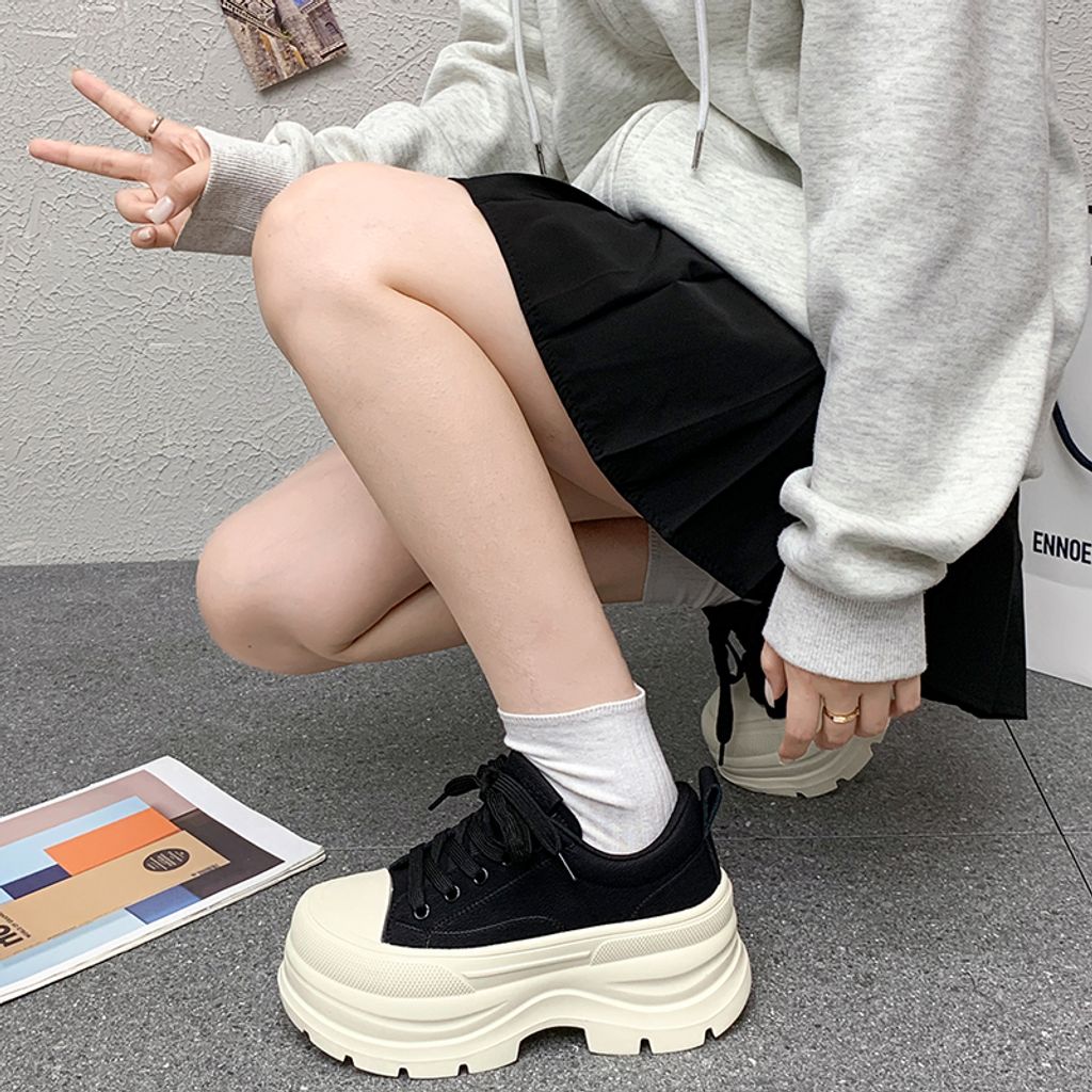 77c764f35636851e216cddebbee9e854