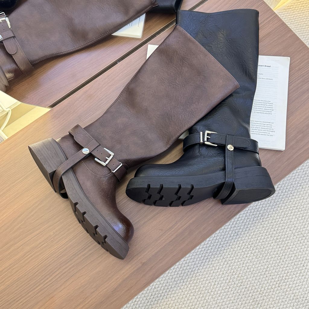 d2abb1681018a1de81ebe9ae950d1386