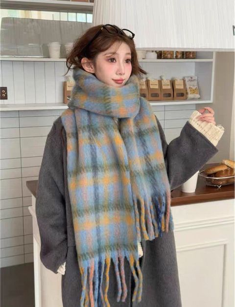 19b09b65184fbe4a14c414e04feea353