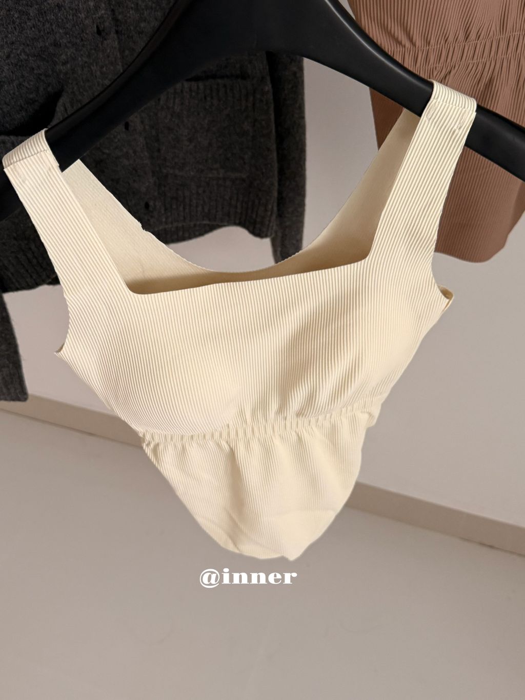 83f7335e7c1152038e12403508fd71f7