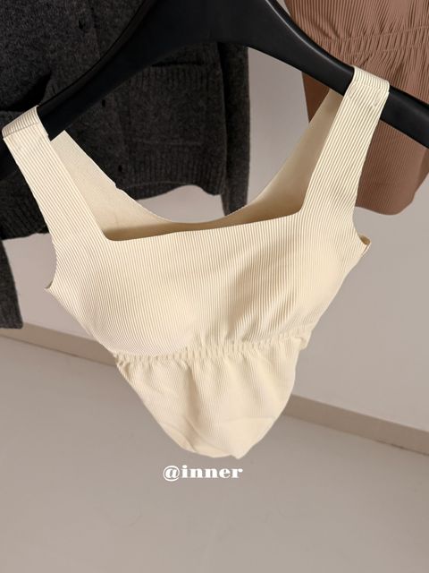 83f7335e7c1152038e12403508fd71f7