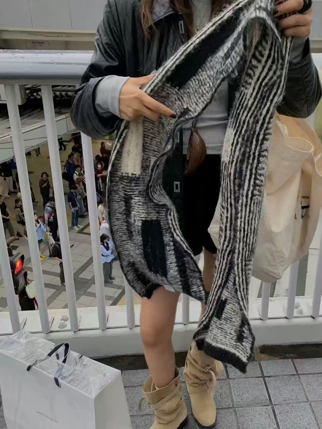 8eda1cf3c9bd531f30b652f6f79f5490