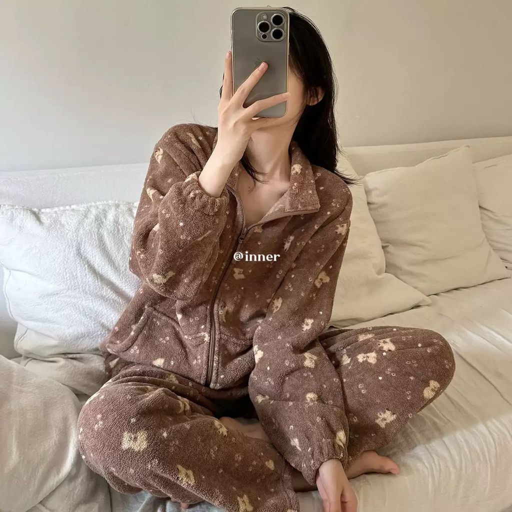 e01855be2755d2d1472f59f1ba57424c