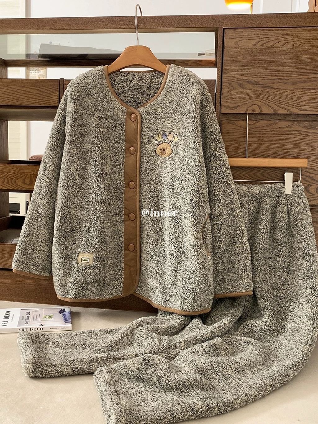 37558bac636753b8e3fb465298b55b51