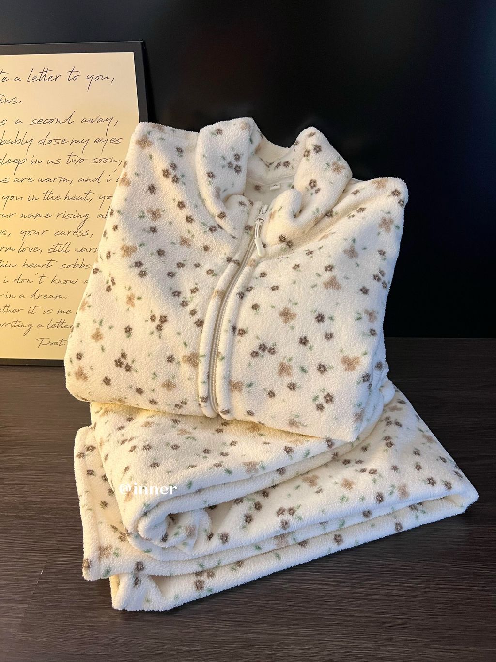 d751da2d577ec6dff7ac0572864a8190