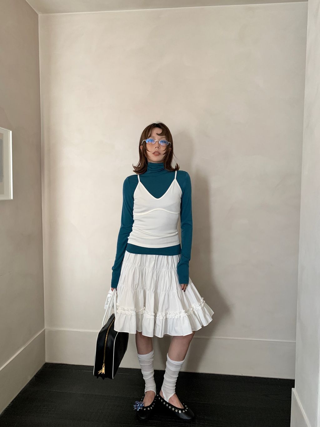 06c0c67c27814a3d7f40a1b4617493e1